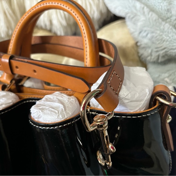 Dooney & Bourke Small Barlow Bag - Picture 5 of 9